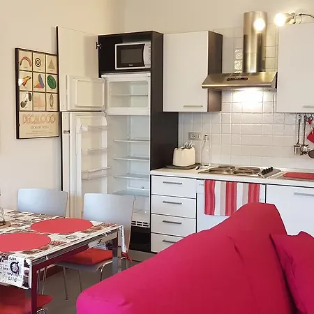Bed & Breakfast Park&beach Sestri Mare Family Studio *
