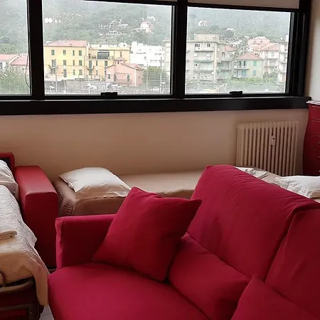 Park&beach Sestri Mare Family Studio Couette-café